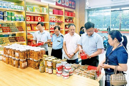 Đồng bộ các giải pháp nâng cao hiệu lực thực thi chính sách, pháp luật về ATTP
