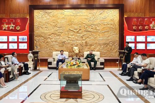 Đoàn đại biểu Quốc hội tỉnh thăm, làm việc với Binh đoàn 12