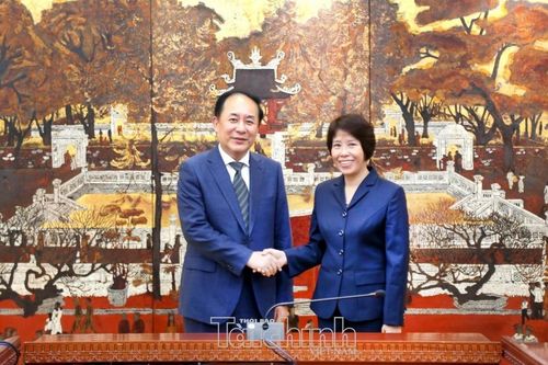 Việt Nam - Trung Quốc đẩy mạnh hợp tác chiến lược về kinh tế, tài chính và hạ tầng