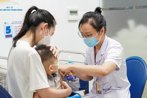 Bác sĩ chỉ ra nguyên nhân khiến bệnh não mô cầu có thể bùng phát bất ngờ