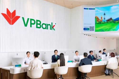 VPBank tăng trưởng lợi nhuận quý III nhờ tín dụng, áp lực nợ nhóm 2 còn hiện hữu