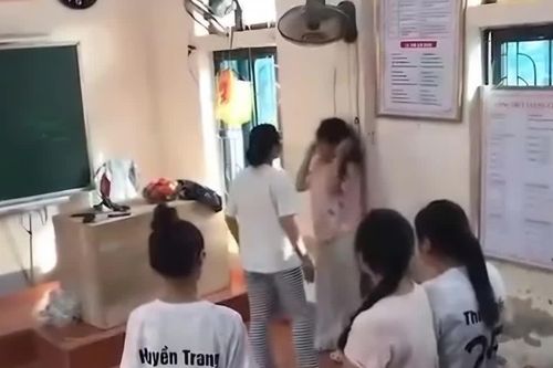 Công an vào cuộc vụ nhóm nữ sinh đánh bạn và quay clip đăng lên mạng