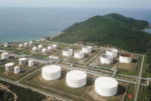 Tự lực hay lệ thuộc?