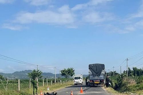 Va chạm liên hoàn trên đường Trường Sơn Đông, 2 người tử vong