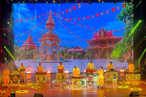 Âm nhạc Khmer Cà Mau tranh tài tại ngày hội nhạc cụ dân tộc toàn quốc
