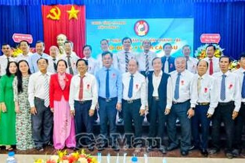 Đông y Cà Mau: 40 năm kế thừa, phát triển và chăm sóc sức khoẻ Nhân dân