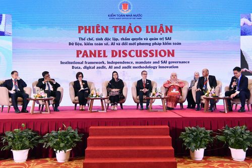 Chuyển đổi số và hiện đại hóa kiểm toán công: Kinh nghiệm quốc tế và hướng đi cho tương lai