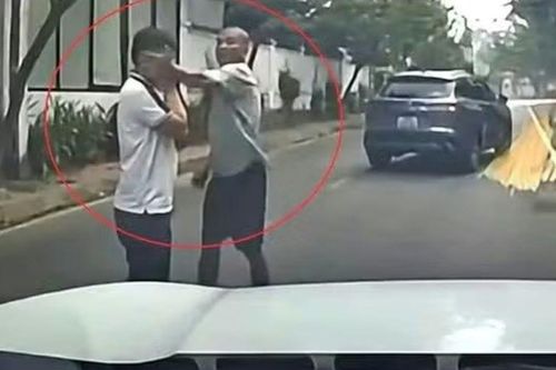Tài xế ô tô bị đấm, đá sau va chạm giao thông ở Phú Thọ, công an vào cuộc