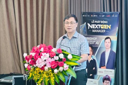 Hiệu trưởng đại học lý giải vì sao sinh viên học giỏi vẫn lúng túng khi đi làm