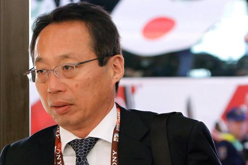 FIFA khiến bóng đá Nhật Bản chia rẽ