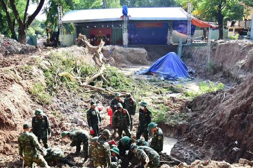 Quy tập 846 hài cốt liệt sĩ tại Công viên Lê Thị Riêng