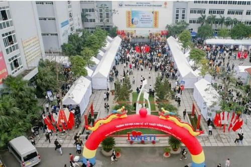 Đẩy mạnh đổi mới sáng tạo và thực hiện hiệu quả Nghị quyết 57 tại Trường đại học Kinh tế-Kỹ thuật Công nghiệp