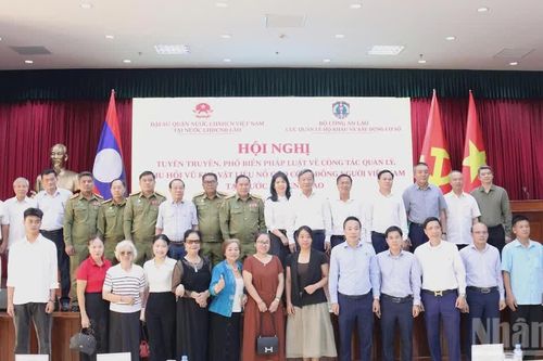 Tuyên truyền, phổ biến pháp luật cho cộng đồng người Việt Nam tại Lào