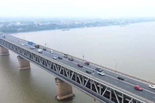 [Video] Cầu Thăng Long dỡ rào chắn từ đêm mai 29/10