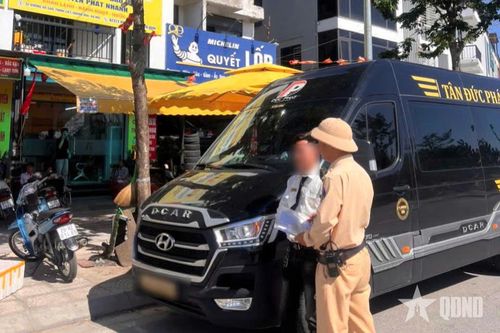 Số hóa quản lý, 'siết' xe hợp đồng trá hình