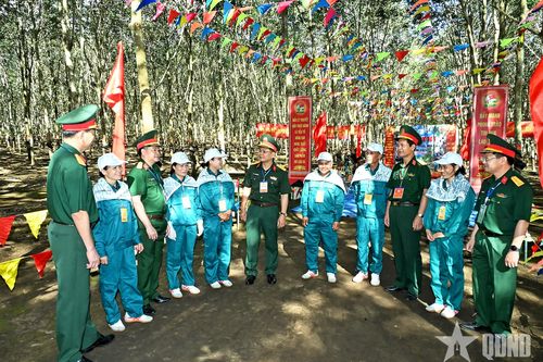 Ngày hội tôn vinh những người thợ giỏi của Đoàn Kinh tế - Quốc phòng 732