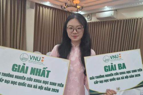 Nữ sinh ngành Quản trị Tài nguyên di sản: Giữ giá trị cốt lõi, phát huy tiềm năng di sản bằng nghiên cứu khoa học