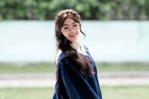 Thủ khoa đầu vào AJC Trương Ngọc Linh: 'Đừng chỉ cố gắng thành công, hãy cố gắng để tự hào về mình'