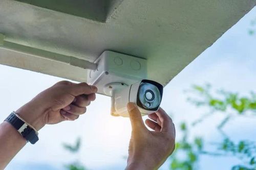 Camera an ninh tại nhà có dễ bị vô hiệu hóa bằng laser?