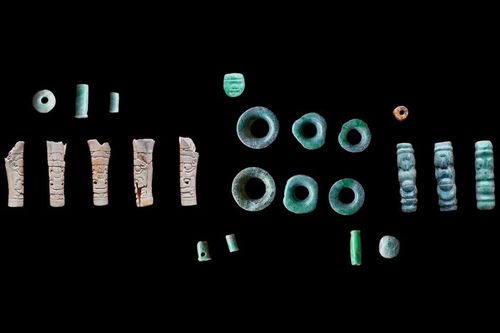 226 chiếc răng hé lộ bí mật về tổ tiên và quyền lực người Maya