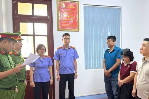 Loạt cán bộ Chi nhánh Phát triển quỹ đất khu vực Bình Gia tham ô hơn 18 tỷ đồng
