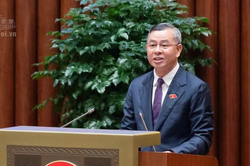 Bộ trưởng Bộ Tài chính: Cải cách thủ tục chứng khoán không đồng nghĩa hạ tiêu chuẩn