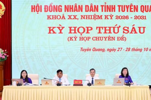 Tuyên Quang: Thông qua 14 nghị quyết tại kỳ họp chuyên đề