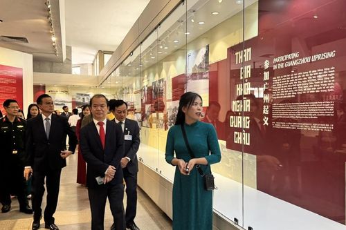 'Nghĩa tình cách mạng - Những đồng chí Việt Nam tham gia Khởi nghĩa Quảng Châu'