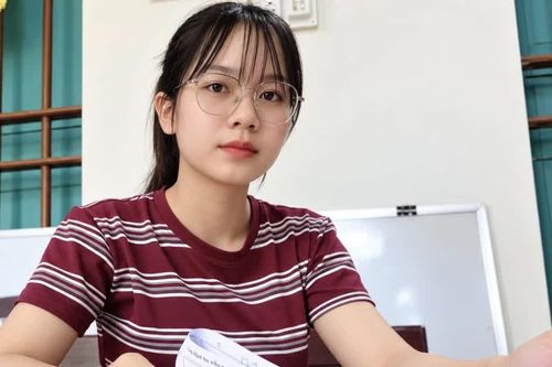 Những chàng trai cô gái đôi mươi làm trưởng thôn ở Ninh Bình