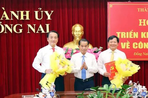 Công bố quyết định của Ban Thường vụ Thành ủy Đồng Nai về công tác cán bộ