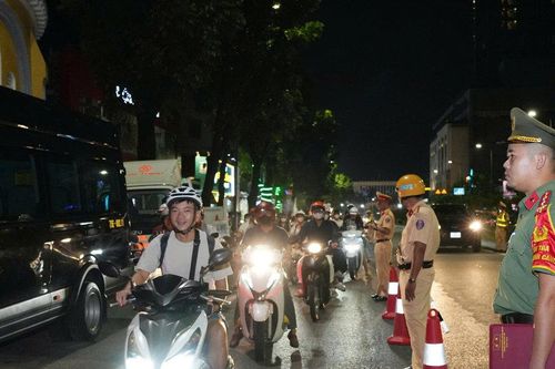 Công an TP Huế xử lý hàng trăm vi phạm, giữ bình yên địa bàn