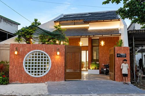 Nhà cấp 4 hướng Tây vẫn mát 4 con xây tặng mẹ dưỡng già ở Quảng Ngãi