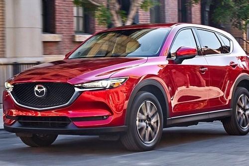 Ô tô đua nhau xả hàng tháng 10, nhiều mẫu giảm cả trăm triệu chờ phiên bản mới