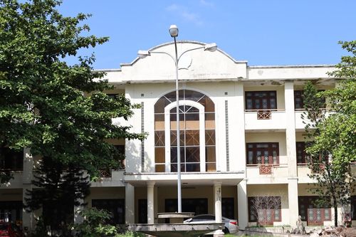 Loạt trụ sở cũ, nhà đất công Đà Nẵng đang tìm khách thuê, nhiều nhà đã cũ nát