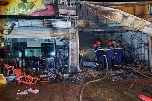 Kịp thời dập tắt đám cháy tại cửa hàng gas ở Hải Phòng
