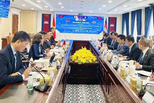 Hải quan Việt Nam - Campuchia tăng cường phối hợp, tạo thuận lợi thương mại biên giới