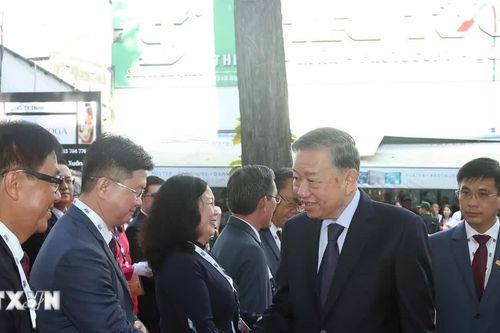 Tổng Bí thư, Chủ tịch nước Tô Lâm dự Lễ kỷ niệm 50 năm thành lập Đại học Kinh tế Thành phố Hồ Chí Minh
