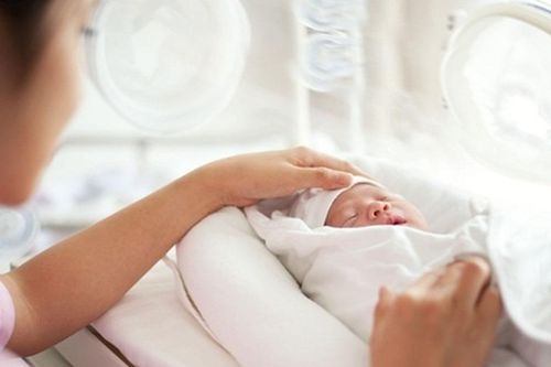 Từ năm 2027, Hà Nội hỗ trợ 4 triệu đồng cho phụ nữ sinh đủ 2 con trước 35 tuổi