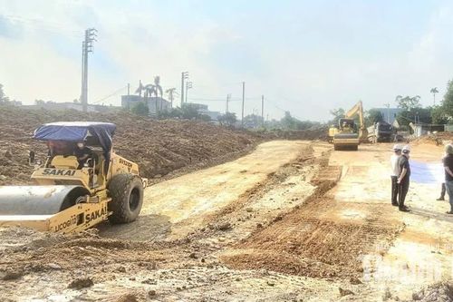 Tăng tốc giải ngân vốn đầu tư công chặng nước rút