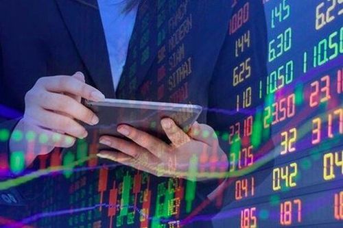 Công ty liên quan Chủ tịch CT3 bị phạt gần 660 triệu đồng, buộc bán bớt cổ phiếu