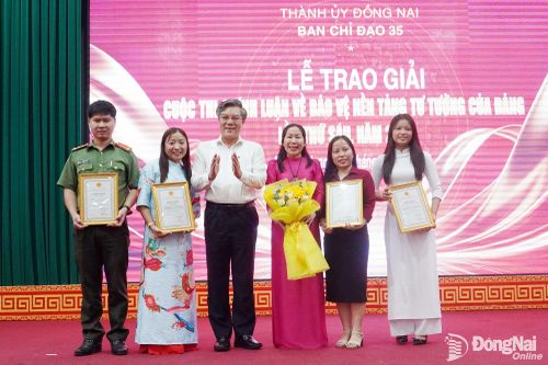 Xây dựng mô hình Online thông minh trong học đường
