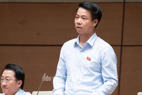 Đại biểu Hoàng Quốc Khánh đề nghị bảo đảm chính sách nhà ở công vụ cho giáo viên, nhân viên y tế vùng khó khăn
