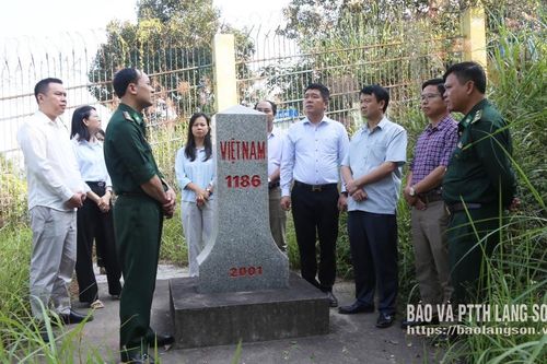 Giám sát việc thực hiện chính sách hỗ trợ quản lý, bảo vệ biên giới gắn với phát triển giao thông nông thôn tại xã Ba Sơn và Cao Lộc