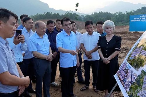 Lớp bồi dưỡng Chủ tịch, Phó Chủ tịch UBND cấp xã tỉnh Lào Cai tham quan nghiên cứu thực tế tại Gia Phú