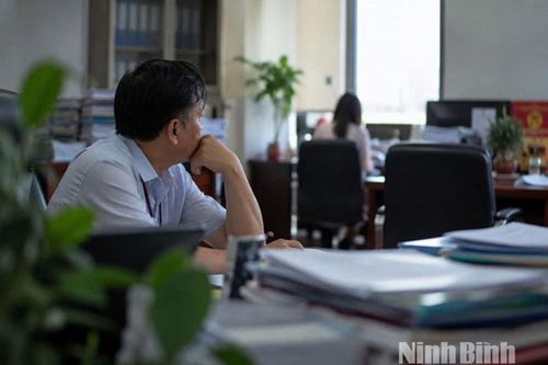 Đi tìm “người thừa” trong công sở: Gỡ nút thắt, tinh gọn bộ máy từ gốc