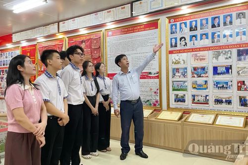 Bồi đắp lý tưởng cho thế hệ trẻ