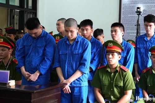 Lĩnh án chung thân vì truy đuổi, tấn công khiến 2 người tử vong