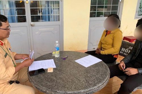 Gia Lai: Phạt người mẹ giao xe cho con mang đi 'độ chế'