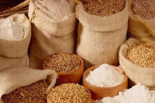 Doanh nghiệp môi giới thức ăn chăn nuôi có phải áp dụng thuế GTGT 10% không?