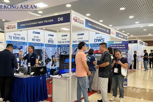 Khai mạc chuỗi triển lãm quốc tế về logistics và kho vận tại Hà Nội